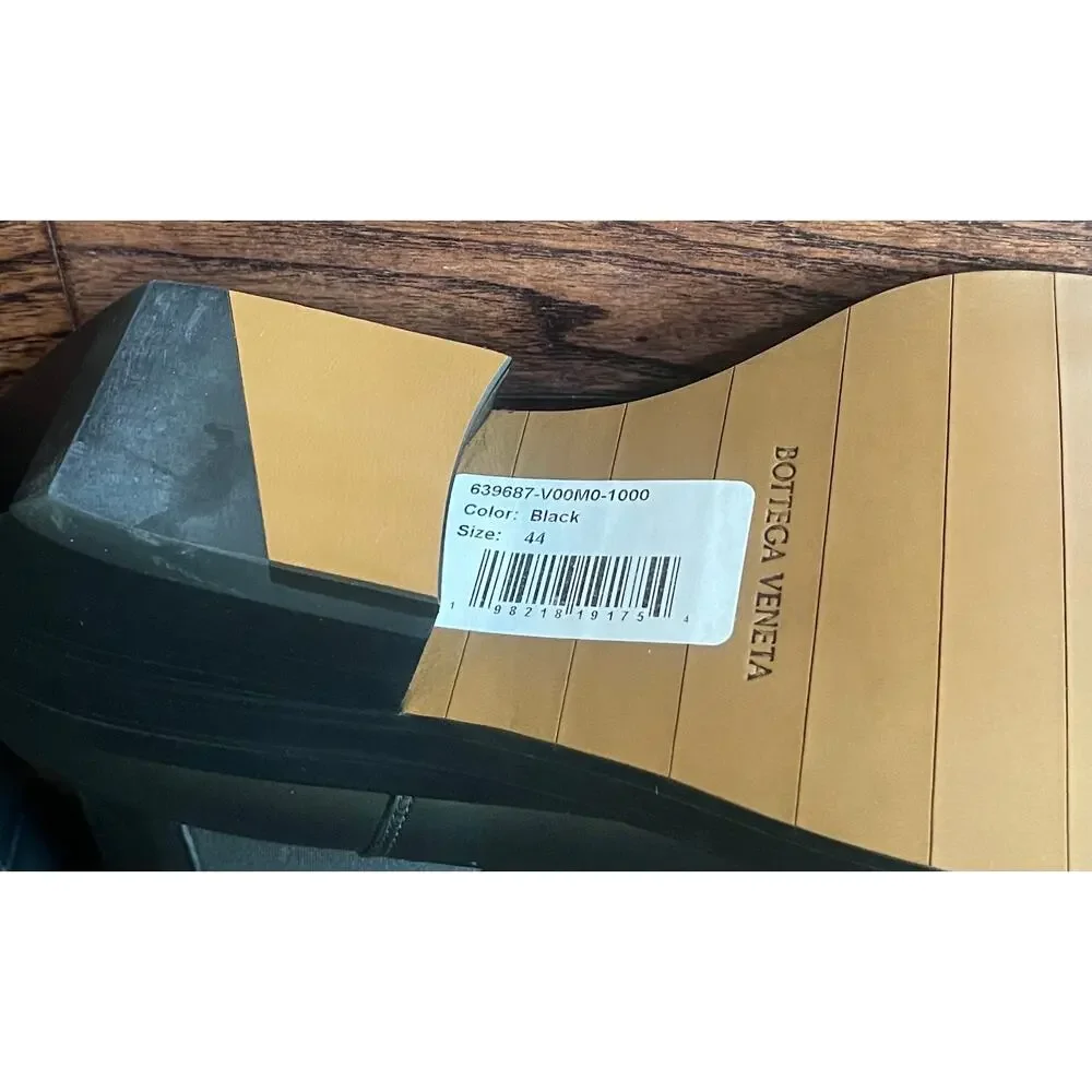 $1,800 NIB Bottega Veneta Black Leather Block Heel Chelsea Boots Size 44(11)